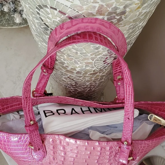 ๐ฅณ๐HOST PICK!๐๐ฅณ ๐๐ BRAHMIN ELLEN HIBISCUS OMBRE TOTE ๐๐ - Picture 6 of 9